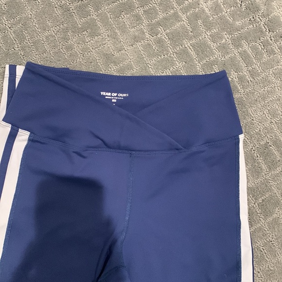 Year of Ours Legging - Picture 2 of 2